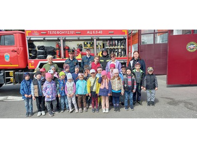 \u0022ВЕЧНО В СТРОЮ ВЕТЕРАНЫ, ВЕТЕРАНЫ ВТОРОЙ МИРОВОЙ...\u0022